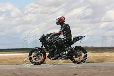 media/Apr-26-2024-TrackDaz (Fri) [[c4b677d280]]/C Group/140pm (Wheelie Bump)/